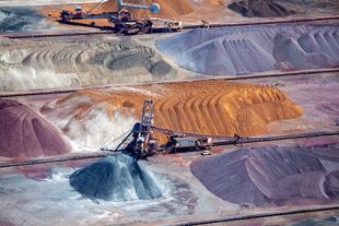 Iron ore mine. Photo: Getty Images Iron ore mine. Photo: Getty Images
