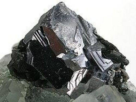 Galena Fonte: Wikimedia.org