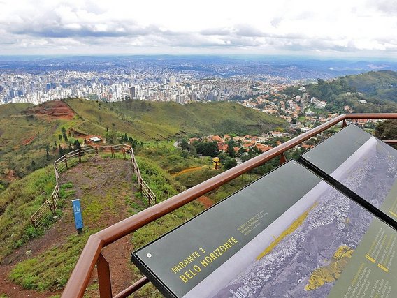 Mirante do Parque das Mangabeiras, exemplo de fechamento de mina em Belo Horizonte