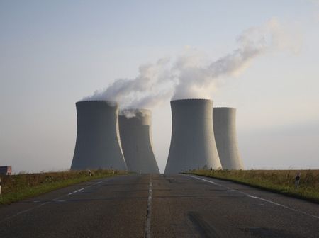 Uranium: Technology, Market and Production