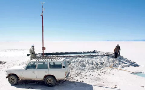 Uyuni Salt Flats Desert – Bolivia Uyuni Salt Flats Desert – Bolivia